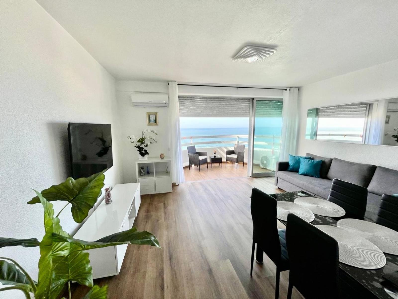 Top Ocean View Apartment - Amazing Sunset - Modern Style - Pool & 200M To Beach Portimão Rom bilde