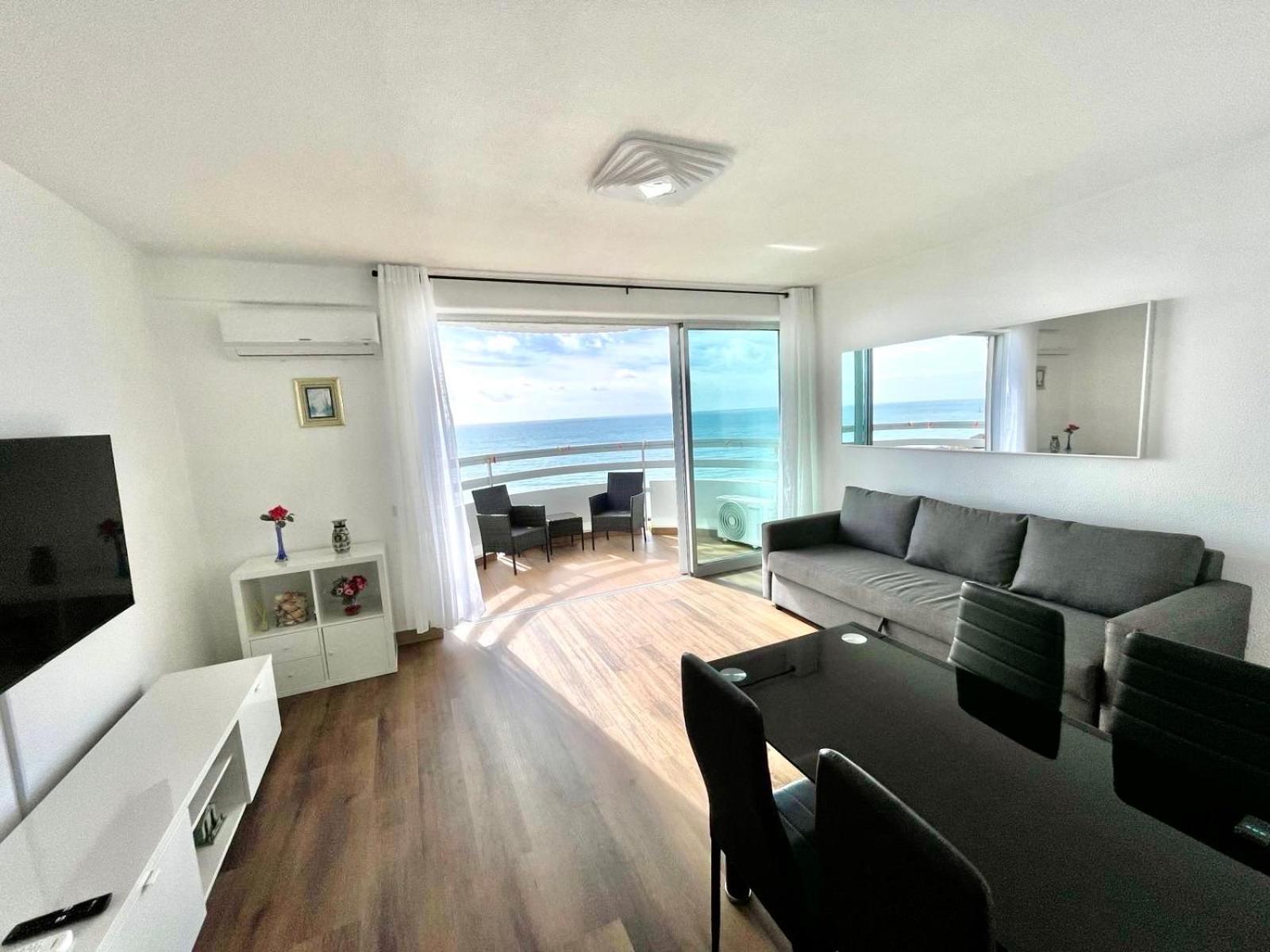 Top Ocean View Apartment - Amazing Sunset - Modern Style - Pool & 200M To Beach Portimão Rom bilde