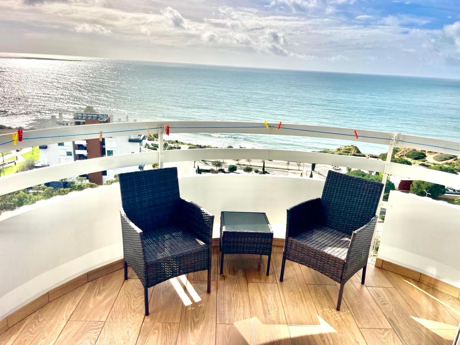 Top Ocean View Apartment - Amazing Sunset - Modern Style - Pool & 200M To Beach Portimão Eksteriør bilde